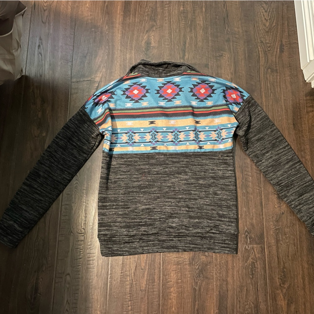 Aztec sweatshirt - Picture 2 of 2